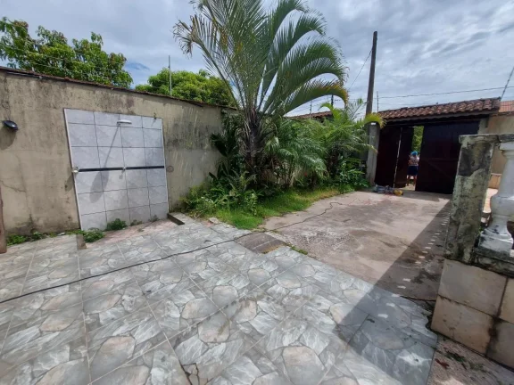 Imagem Casa para Venda em Itanhaém, Jardim Suarão (Interior), 2 dormitórios, 1 suíte, 2 banheiros, 4 vagas