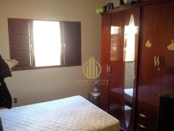 Imagem Casa com 3 dormitórios à venda, 180 m² por R$ 350.000,00 - Residencial e Comercial Palmares - Ribeirão Preto/SP