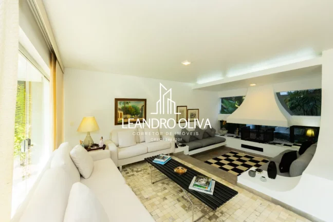 Imagem Casa tipo para venda em Vila Tramontano com 4 quartos, sendo 2 suítes, 375m²