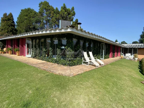 Imagem Casa à venda em Campos do Jordão – Com Vista exuberante da natureza