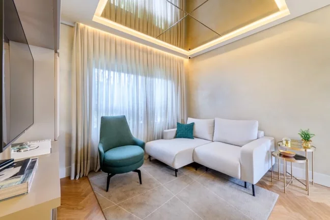 Imagem Apartamento à venda no bairro Passo da Areia - Porto Alegre/RS