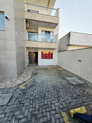Imagem Apartamento semi mobiliado com 2 dormitórios e 1 vaga no Santa Regina em Camboriú/SC
