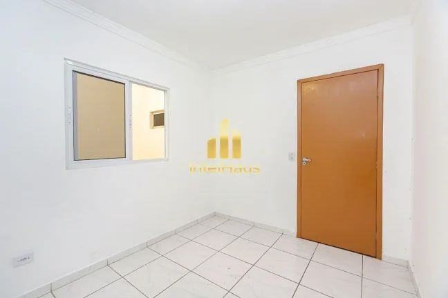 Imagem Triplex Espaçoso com Sol da Manhã e Pátio para 6 Carros
Se você procura um imóvel que ofereça ...