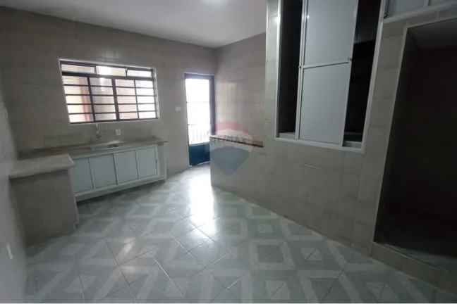 Imagem "Excelente oportunidade" - Casa à venda no bairro Barra Funda