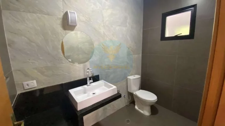 Imagem Casa em Condomínio a Venda no bairro Granja Viana - Cotia, SP