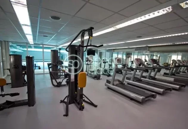 Imagem Lindo apartamento com 263m² de área privativa. São 4 dormitórios ( 4 suítes ) e 5 vagas na gara...