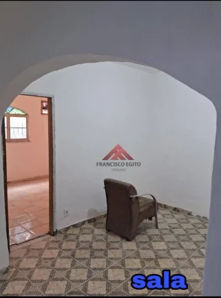Imagem Casa com 2 dormitórios para alugar por R$ 955,00/mês - Trindade - São Gonçalo/RJ
