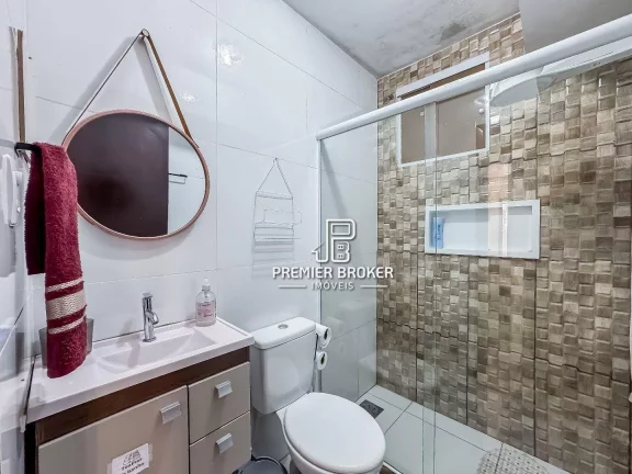 Imagem Casa à venda, 193 m² por R$ 850.000,00 - Várzea - Teresópolis/RJ