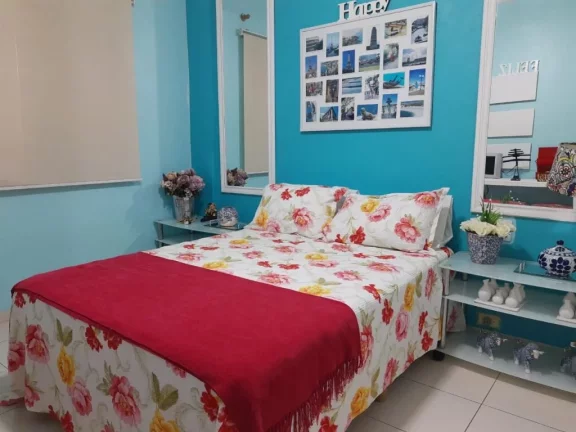 Imagem Apartamento com 2 dormitórios à venda, 70 m² por R$ 320.000,00 - Praia da Enseada - Guarujá/SP