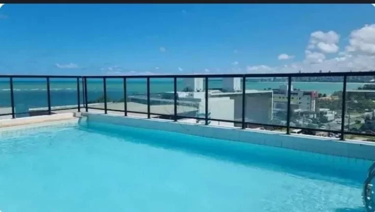 Apartamento Amplo com Vista para o Mar a 50m da Praia – Jardim Oceania (Bessa)
