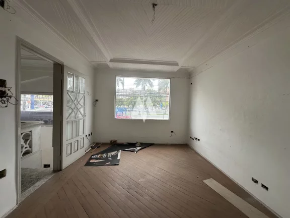 Imagem Casa comercial para alugar no Campo Grande em Santos