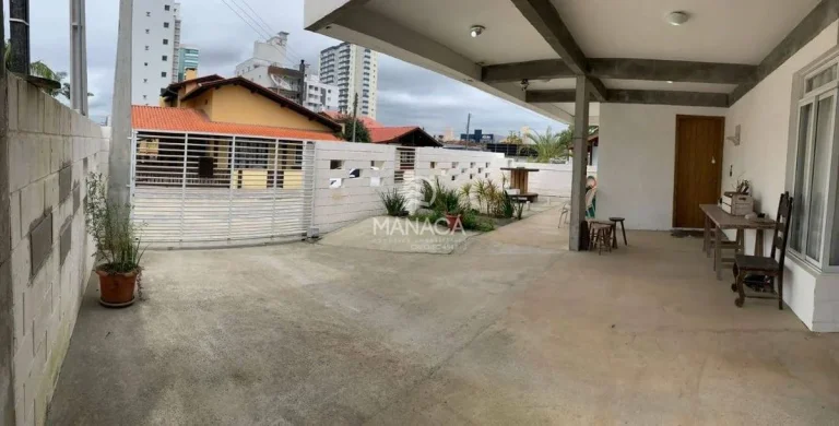 Imagem Alto padrão a apenas 60 metros do mar