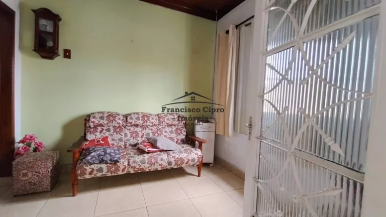 Imagem Casa à venda no bairro Figueira - Guaratinguetá/SP
