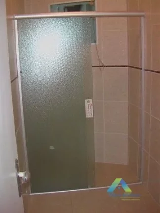 Imagem Sobrado todo reformado, 2 dormitórios, sala 2 ambientes, 3 vagas, com excelente localização e valor !