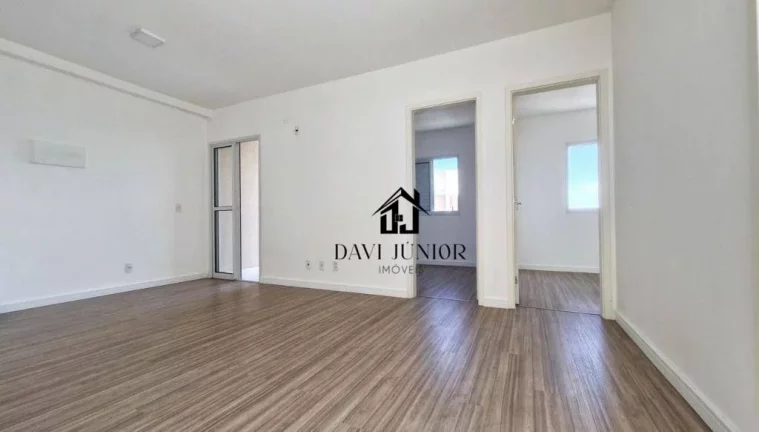 Imagem Apartamento com 2 dormitórios à venda, 53 m² por R$ 320.000,00 - Jardim Ipê - Sorocaba/SP