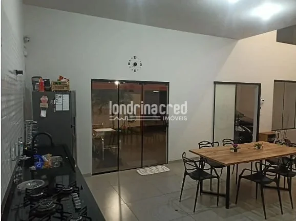 Imagem Ótima casa no Jardim Neman Sahyun com 3 quartos sendo 01 suíte, sala, cozinha americana, banheiro social, com 155 metros de construção.