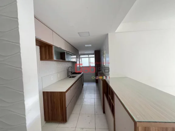 Imagem Apartamento com 3 dormitórios à venda, 90 m² por R$ 550.000,00 - Braga - Cabo Frio/RJ