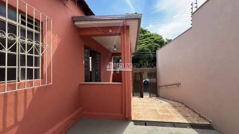 Imagem Casa à venda com 5 dormitórios no bairro Estados Unidos, Uberaba