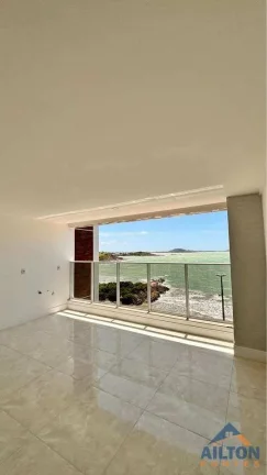 Imagem Apartamento com 3 Quartos p/ Locação Anual de Frente p/ Mar na Praia da Cerca - Guarapari/ES