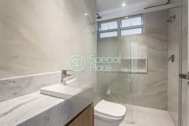 Imagem Apartamento com 183m², planta bem distribuída e pronto para morar em localização privilegiada. R...