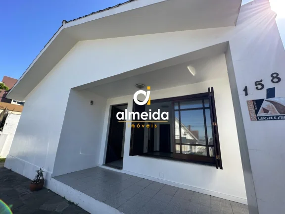 Imagem CASA EXCELENTE EM BAIRRO NOBRE