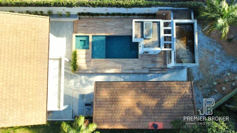 Imagem Casa à venda, 260 m² por R$ 3.300.000,00 - Comary - Teresópolis/RJ