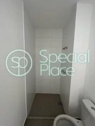 Imagem 69 metros 1 suíte 2 banheiros 1 vaga Localizado no excelente e completo bairro de Moema, próximo d...