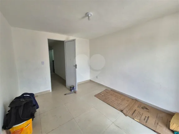 Imagem Apartamento para alugar com 2 quartos no condomínio Ariosto, São Paulo - SP