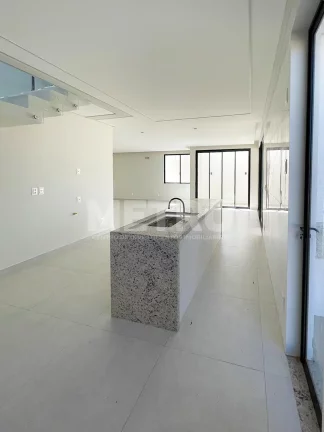 Imagem Casa à venda no Buona Vita com 4 suítes, escritório, 2 pavimentos, Petrolina