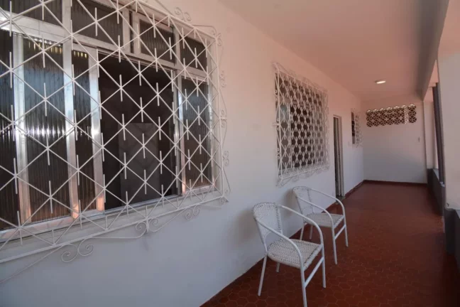 Imagem Casa para Venda em Rio de Janeiro, Marechal Hermes, 2 dormitórios, 1 banheiro, 3 vagas
