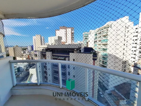 Imagem Apartamento de 3 quartos, 2 vagas, prédio com área de lazer no Centro de Guarapari.