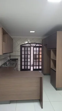 Imagem Casa Residencial à venda na região central de Foz do Iguaçu PR
