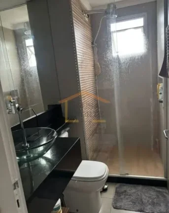 Imagem Apartamento 2 dormitórios, armários, banheiro, sala, cozinha, área de serviço, 1 vaga de garagem...