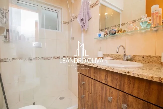 Imagem Sobrado à Venda – Mirandópolis • 179 m² • 3 dormitórios • 2 vagas