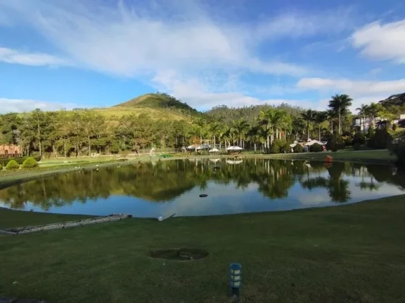 Imagem Terreno em Condomínio para Venda em Teresópolis / RJ no bairro Vargem Grande