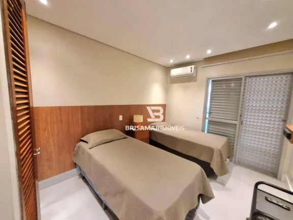 Imagem PITANGUEIRAS- DESLUMBRANTE APARTAMENTO , TOTALMENTE REFORMADO E DECORADO , 02 VAGAS DE GARAGEM NO PRÉDIO , ÁREA DE LAZER.