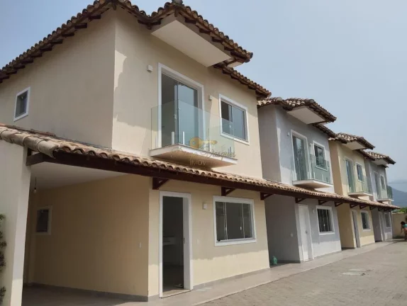 Imagem Casa em Condomínio para Venda em Guapimirim / RJ no bairro Cotia