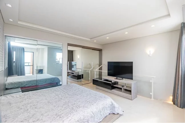 Imagem Cobertura Duplex para Venda em Curitiba, Cristo Rei, 2 dormitórios, 1 suíte, 3 banheiros, 2 vagas