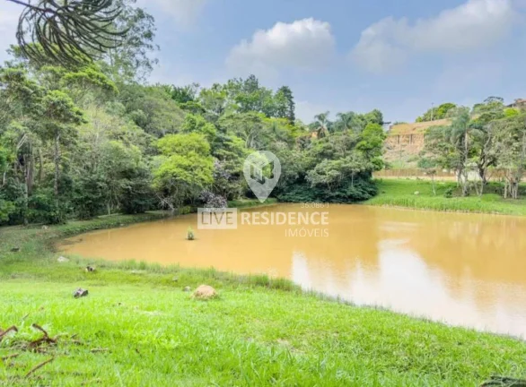 Imagem Chácara em Condomínio a venda em Atibaia