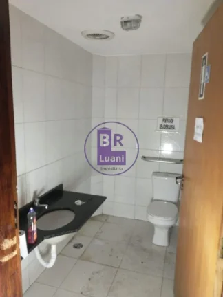 Imagem BARRACÃO ENORME NO CORAÇÃO DA CIDADE COM TODA INFRAESTRUTURA PARA O SEU NEGÓCIO