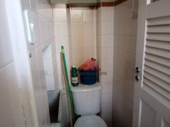 Imagem Apartamento para venda em São Domingos,localizado proximo ao centro,e da UFF,imovél com sala dois quartos,com proximidades de rstaurantes,Bares,escola