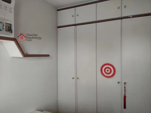 Imagem Apartamento 3 dormitórios na Mooca. Vaga de garagem livre e coberta. Ótima localização, ao lado da Rua do Oratório. 15 minutos a p?(C) do Metrô Bresser.
