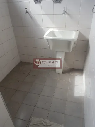 Imagem Vendo Apartamento 2 dormitórios com sacada, piscina e 1 vaga coberta.