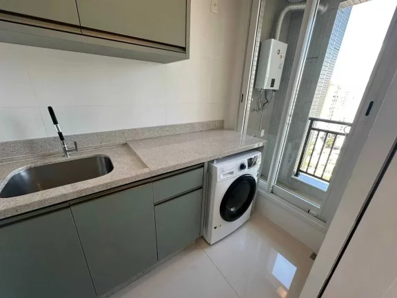 Imagem Apartamento com 4 dormitórios sendo 2 suítes e 3 vagas de garagem - Balneário Camboriú/SC