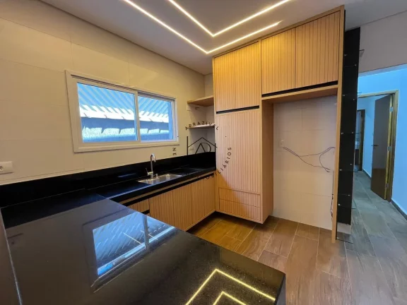 Imagem Casa para Venda em Praia Grande, Ocian, 2 dormitórios, 1 suíte, 2 banheiros, 2 vagas
