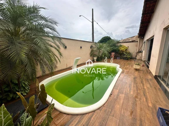 Imagem Casa com 3 dormitórios para alugar, 230 m² por R$ 3.500,00/mês - Setor Central - Itumbiara/GO