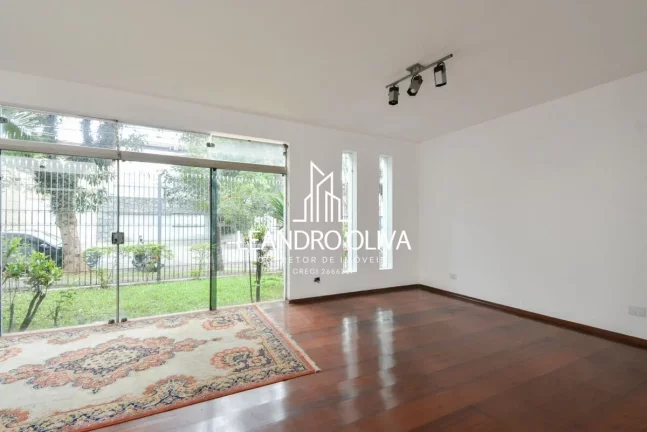Imagem Sobrado à Venda no Planalto Paulista 331m² | 4 Dorms | Espaço, Conforto e Sofisticação