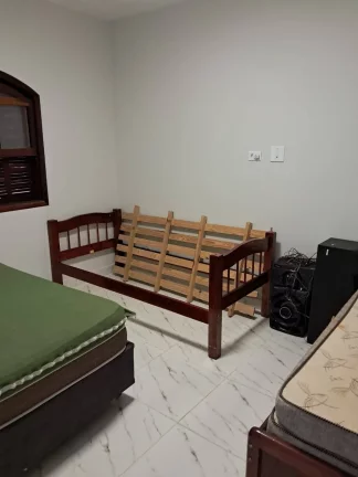 Imagem Chácara Santa Isabel Pertinho do asfalto 6 dormitórios!