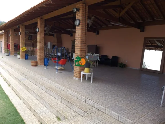 Imagem Chácara para Venda em São Roque, Marmeleiro, 3 dormitórios, 1 suíte, 1 banheiro