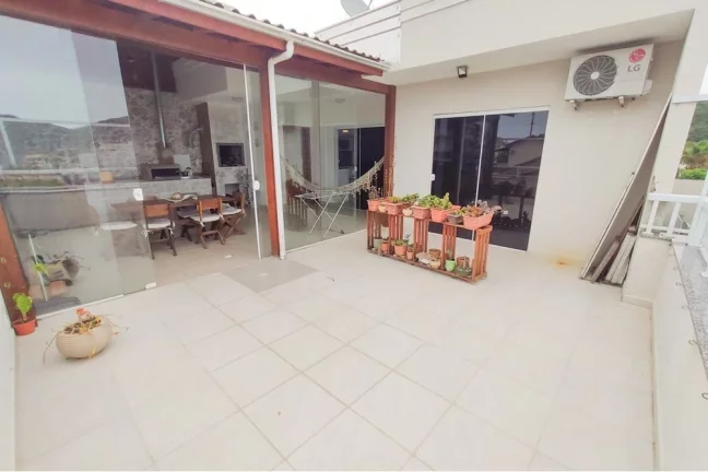 Imagem IBDI 163 Apto 590441012-16 - Apartamento à venda no bairro Ingleses do Rio Vermelho - Florianópolis/SC
